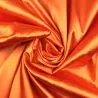 Tissus satin uni de couleur orange